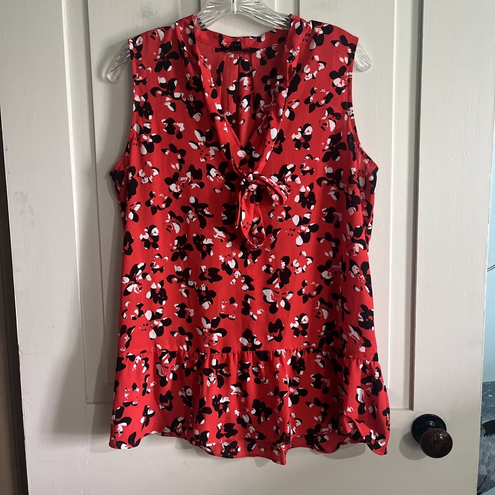 Banana Republic Peplum Floral Print Top Medium Tie Neck Sleeveless Blouse